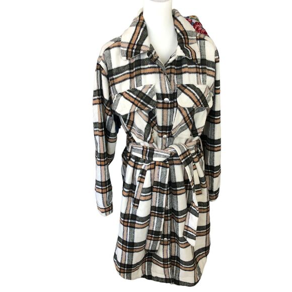 BLANKNYC Jackets & Blazers - Blank‎ NYC Soft Cozy Flannel Shacket Jacket Preppy Clueless Plaid Longline